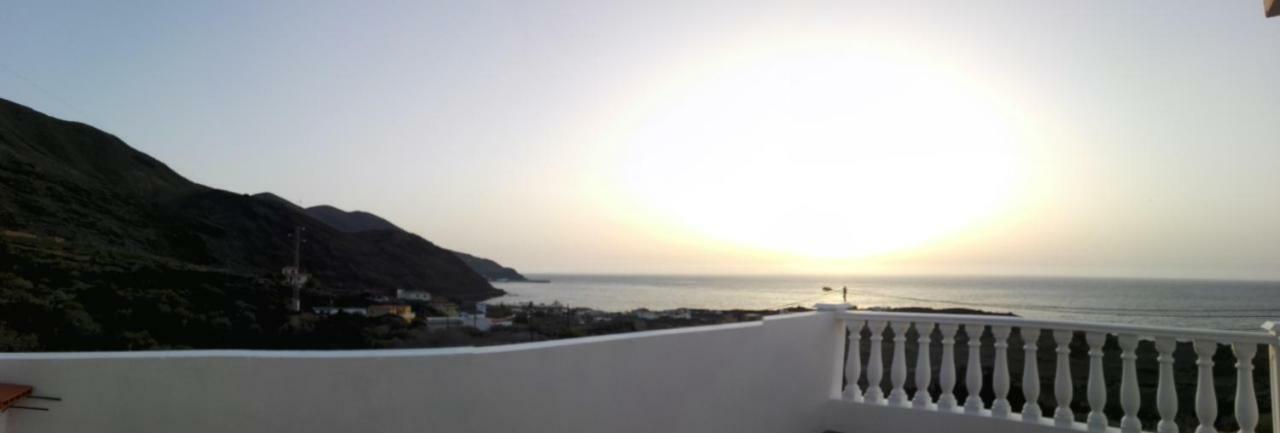 Brisas Del Mar Apartment Timijiraque ภายนอก รูปภาพ